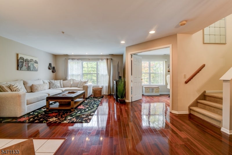 3412 Appleton Way