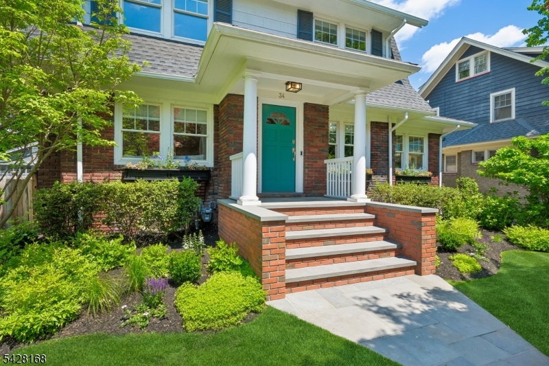 34 Prescott Ave