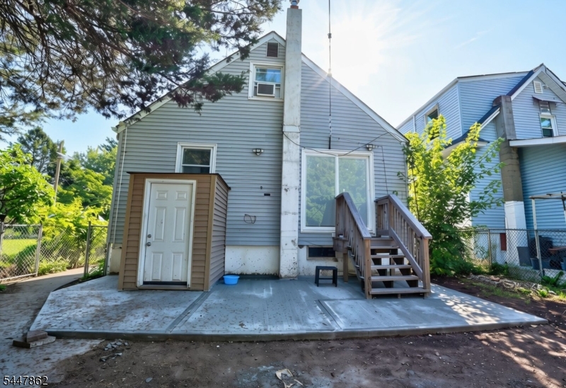 20 Suydam Ave