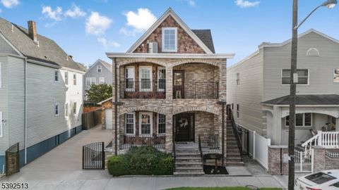 124 DEVON TERRACE Kearny Town NJ 07032