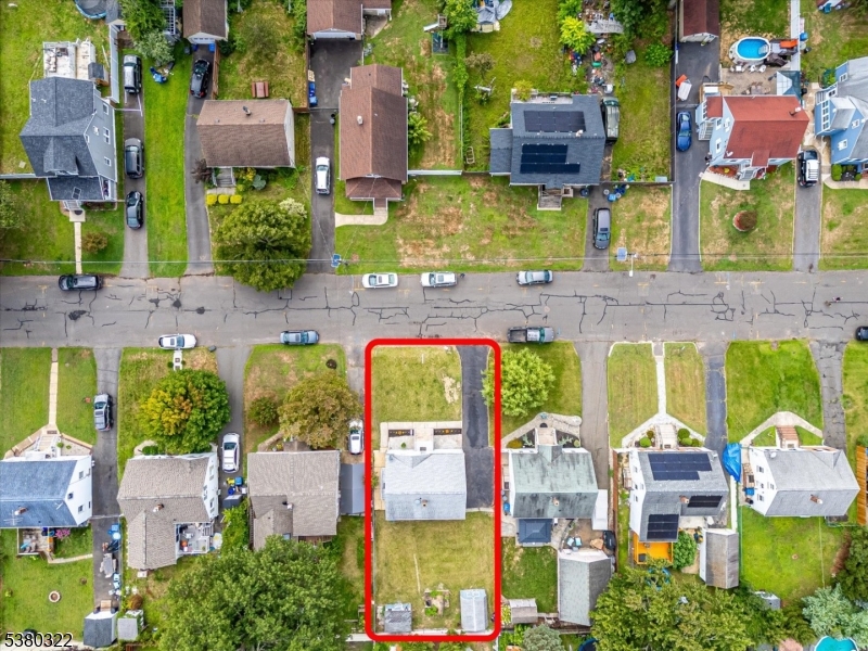 220 Stephenson Ave