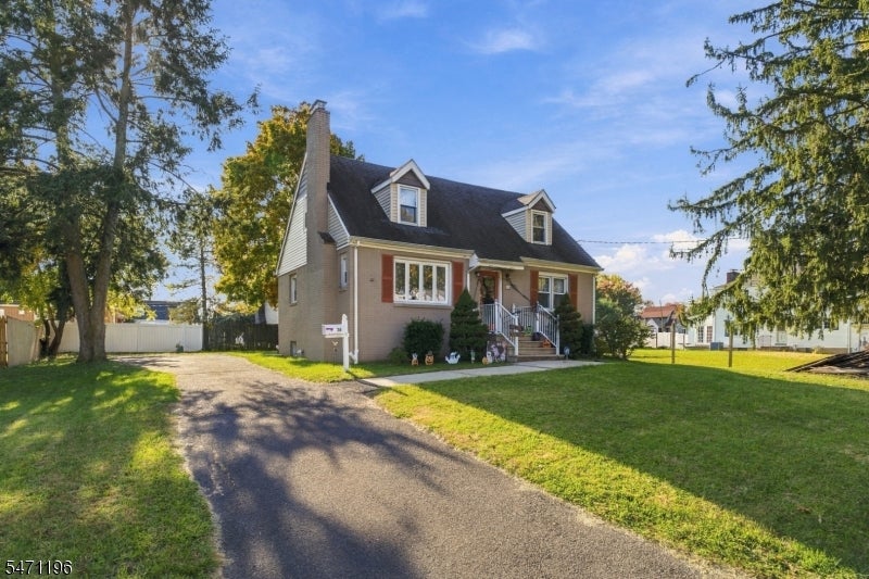 26 Dayton Ave