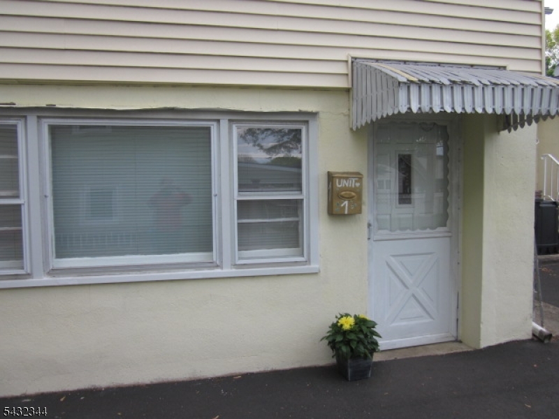 Homes for Sale in Northern NJ | ThisIsRiverEdge.com 16 Shunpike Rd