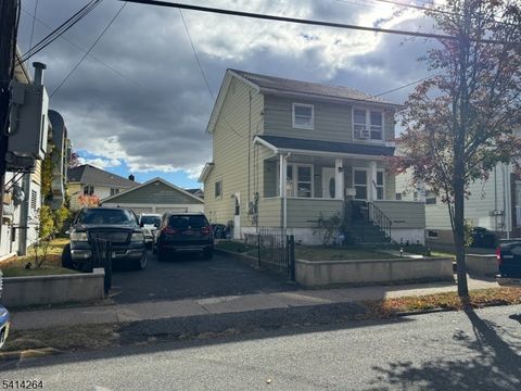 492 Westminster Pl Lodi Boro NJ 07644