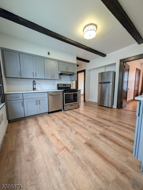 211 E Passaic Ave Bloomfield Twp. NJ 07003