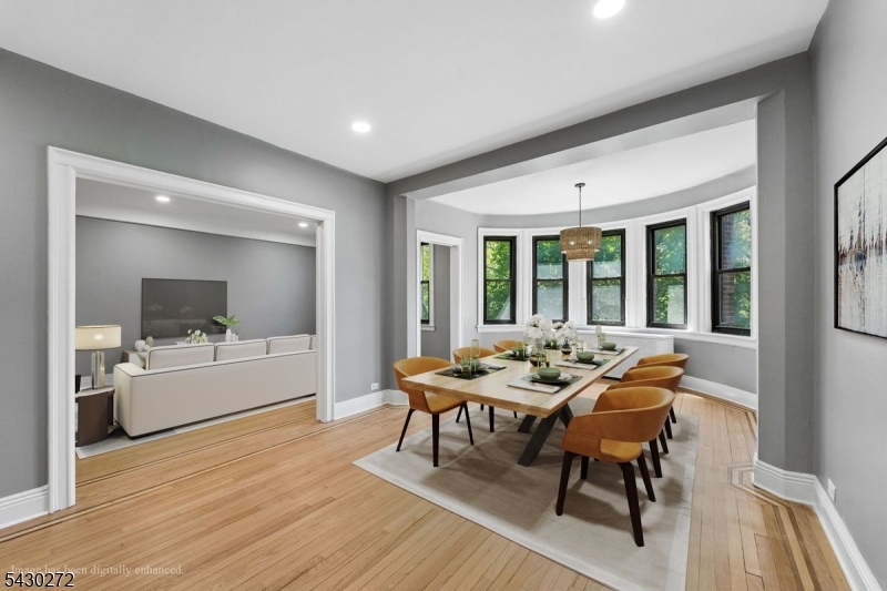 131 Kensington Ave D5