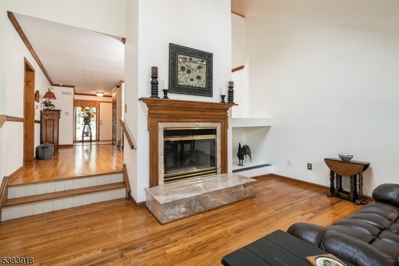 55 Manor Sq