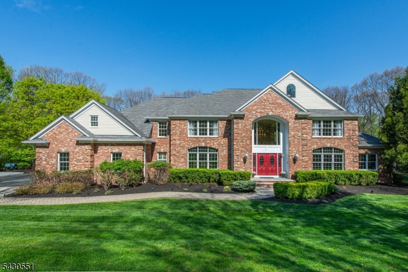 5 Julia Ct