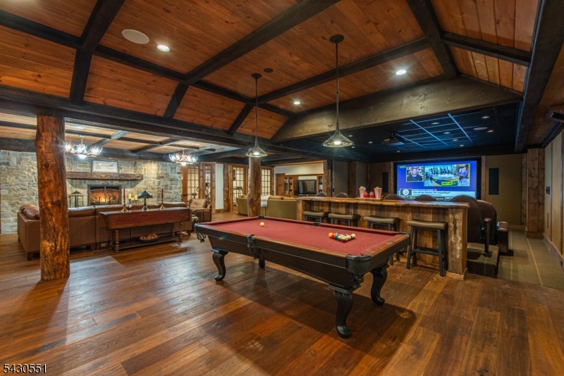 5 Julia Ct