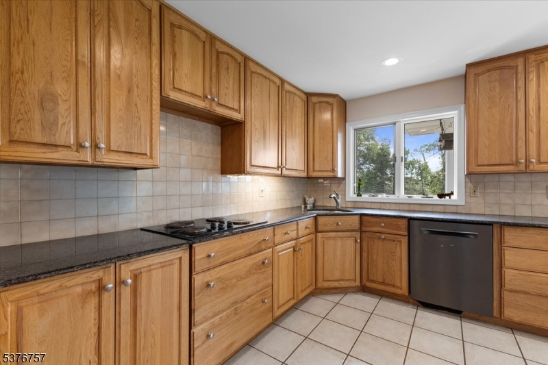 209 Pleasant Hill Rd