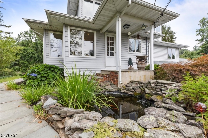 209 Pleasant Hill Rd