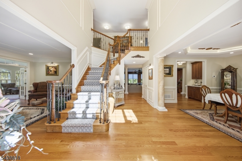 60 Morgan Dr