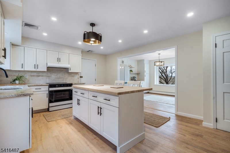 210 Musconetcong River Rd