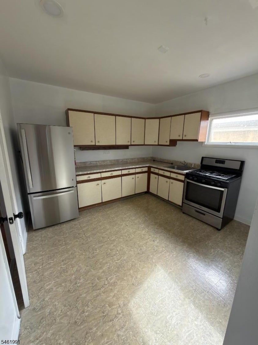 141 Paterson Ave