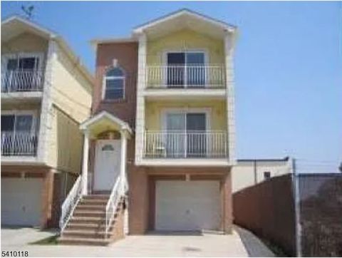 847 Magnolia Ave 1 Elizabeth City NJ 07201