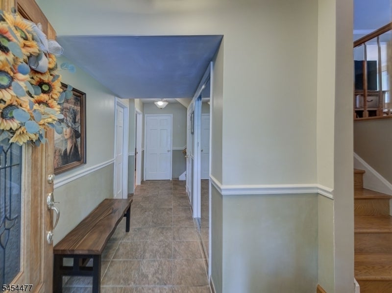 548 Garretson Rd