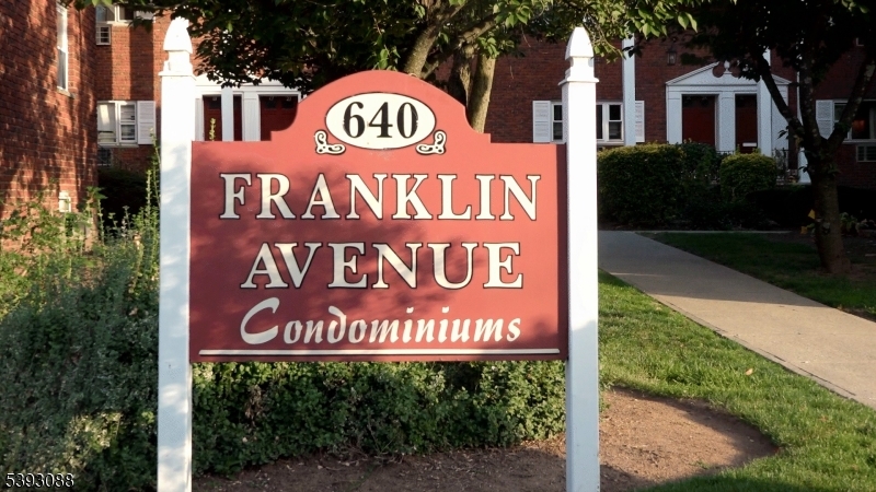 640 Franklin Ave J-1