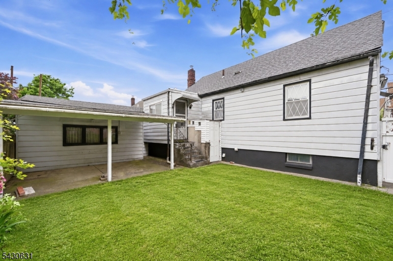 116 Hamilton Ave