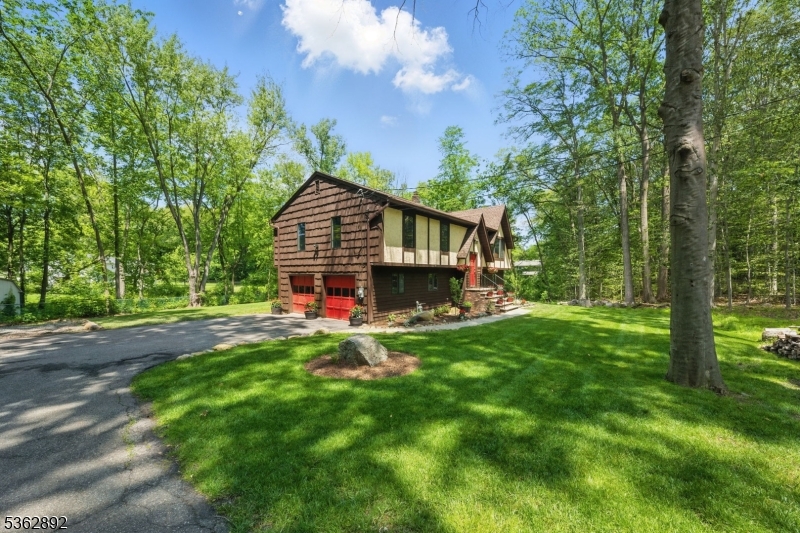 111 Redgate Rd
