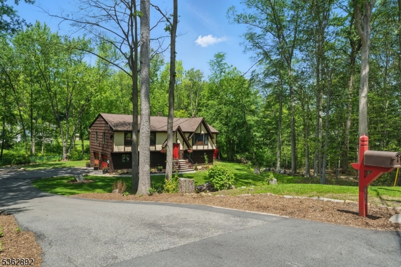 111 Redgate Rd