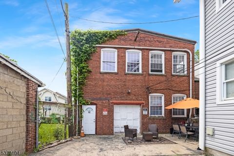 14 Henry St Bloomfield Twp. NJ 07003