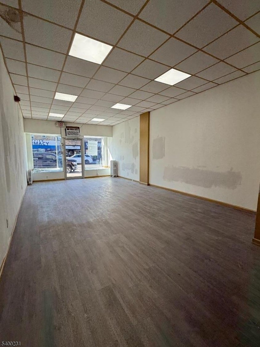 247 Lakeview Ave