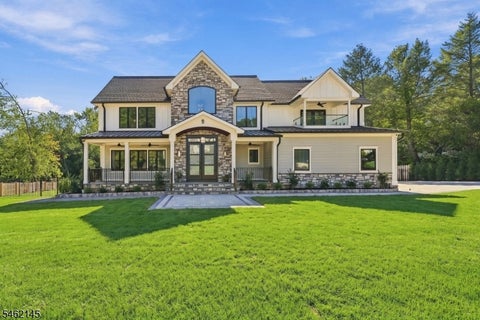 Photo for 9 Blackbirch Rd