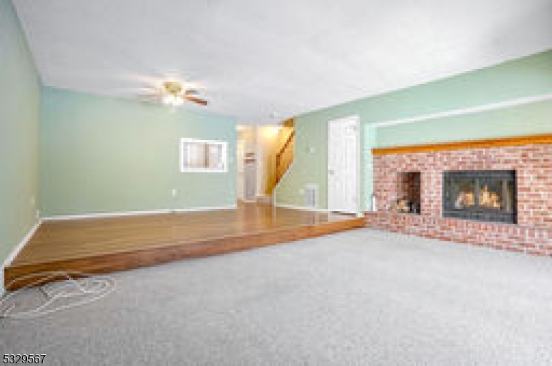 145 Lindsey Ct