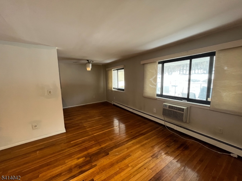 401 Highway22B40U6 F