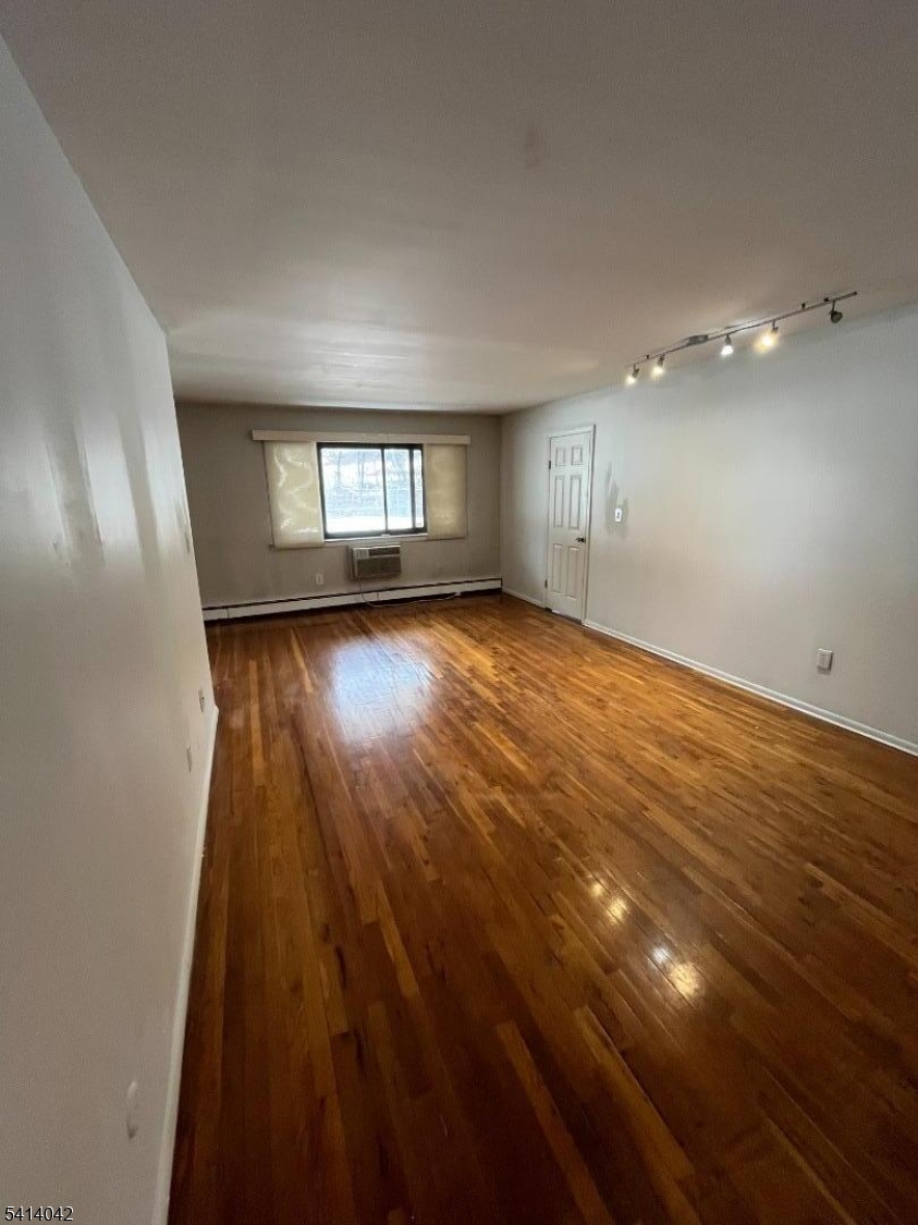 401 Highway22B40U6 F