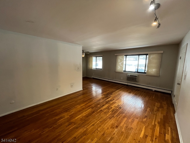 401 Highway22B40U6 F