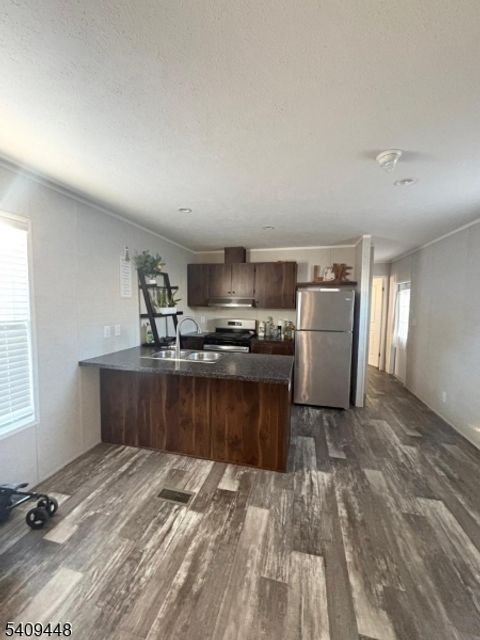 131 Elm Lodi Boro NJ 07644