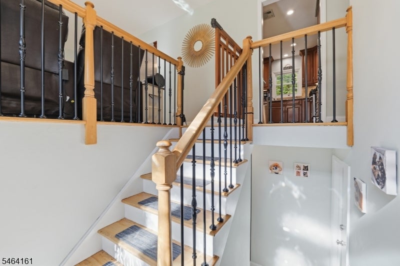 1 Arlington Dr