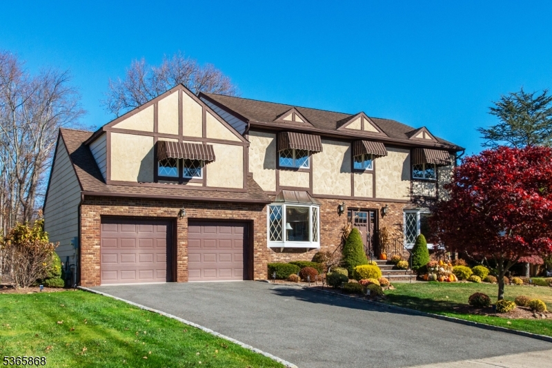 7 Winfield Ct