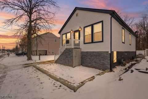 34 Koolidge Ct Franklin Twp. NJ 08873