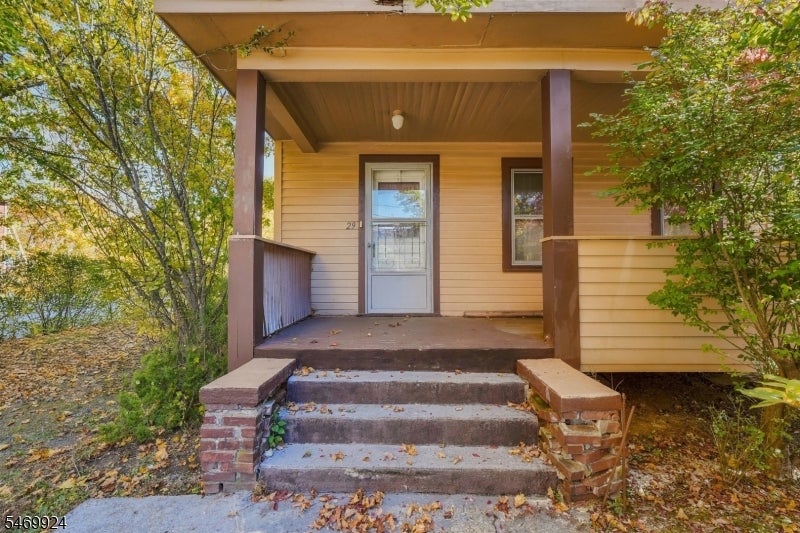 29 Valhalla Rd