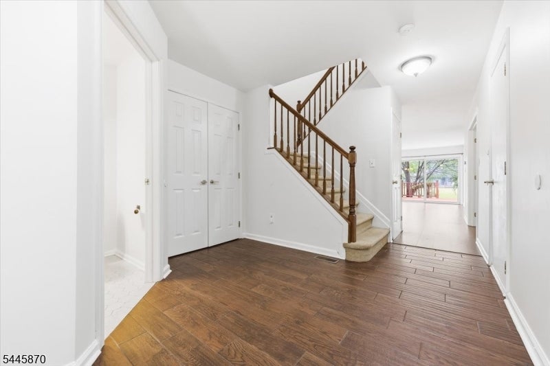 73 Castleton Rd
