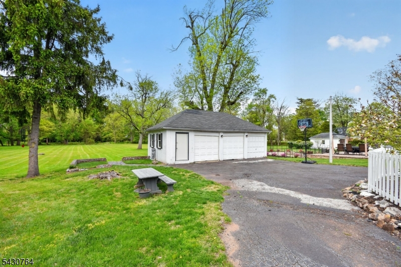 449 Central Ave