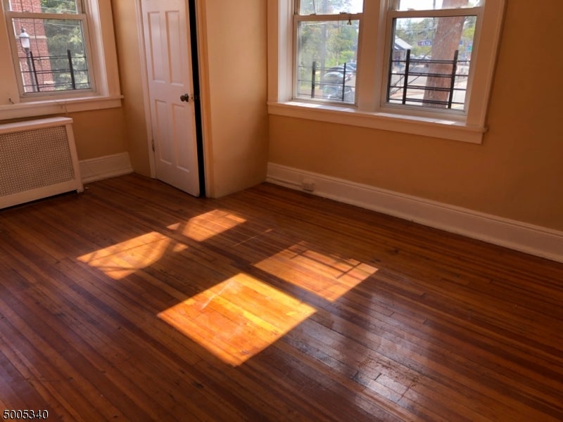 412 Main St 3B