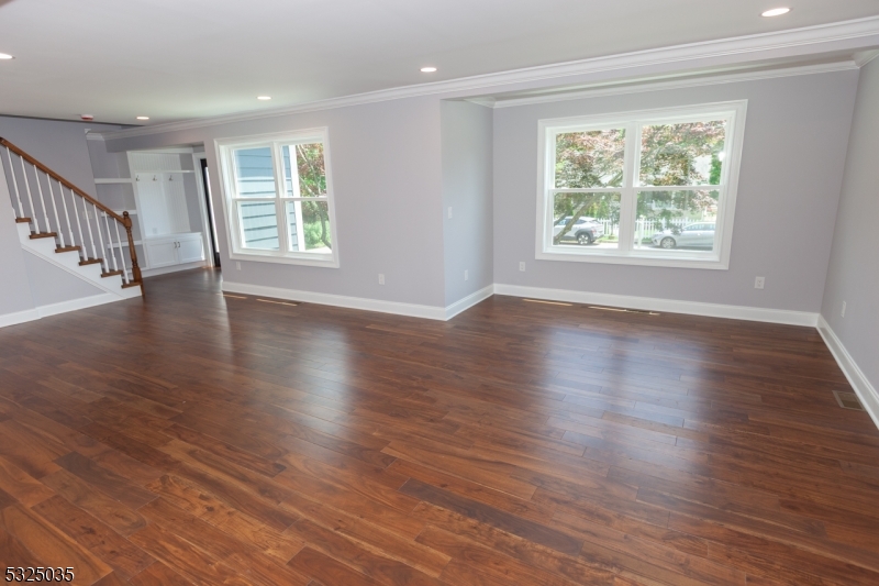 167 Lincoln Ave