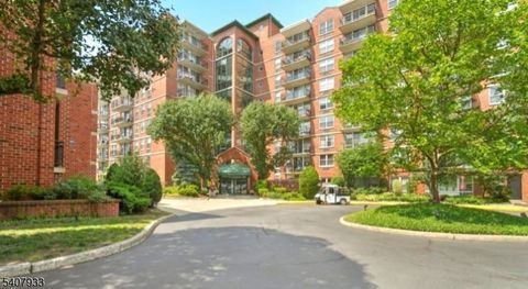 300 Main Street 310 Little Falls Twp. NJ 07424