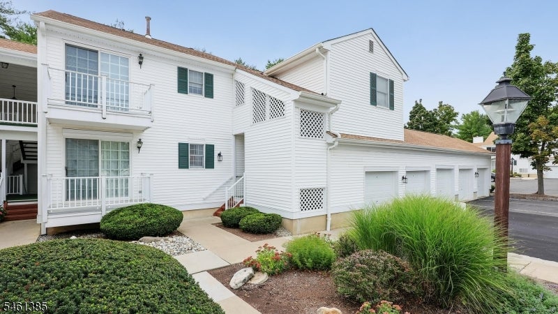 109 Alexandria Way