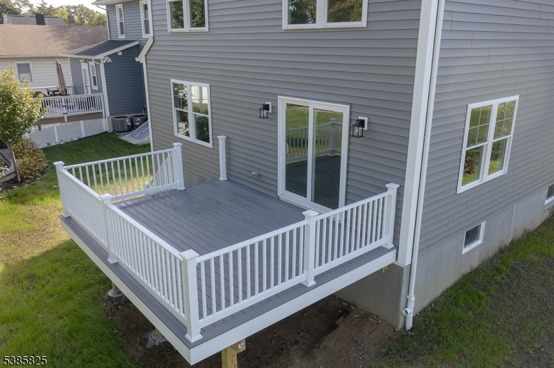 5 Richwood Pl