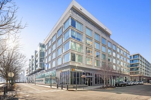 1000 Ave Port Imp303 Weehawken Twp. NJ 07086