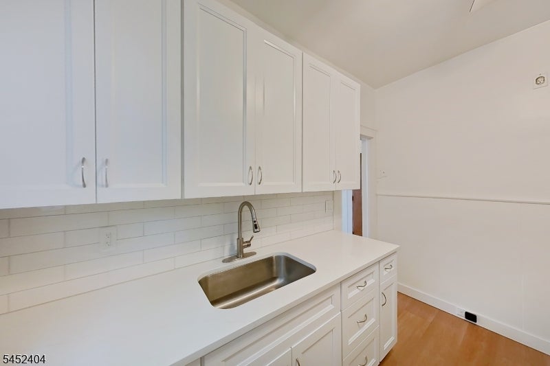 183 Broad St 1R