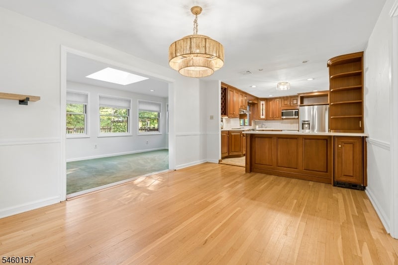 3 Gravel Hill Rd