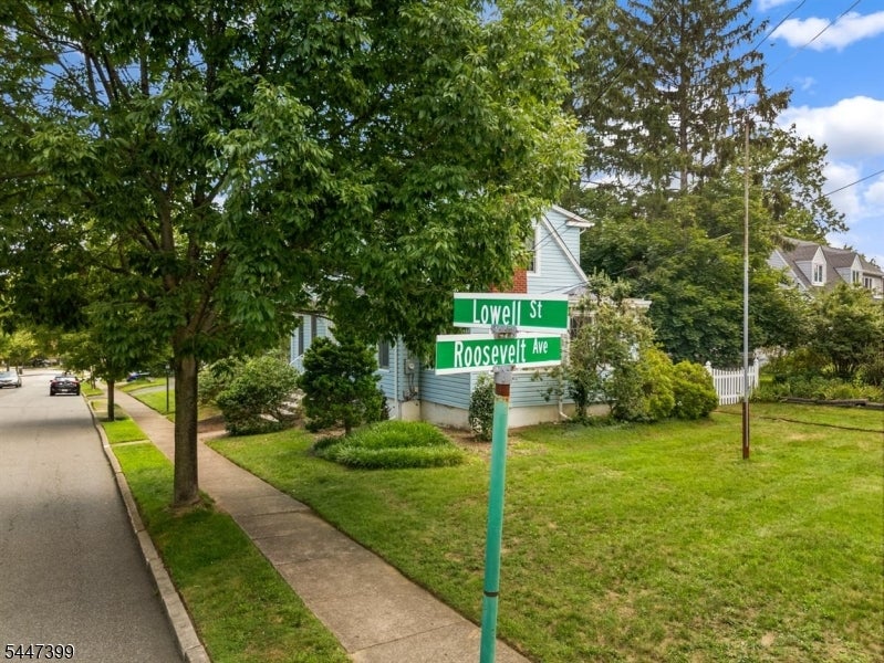 35 Lowell St