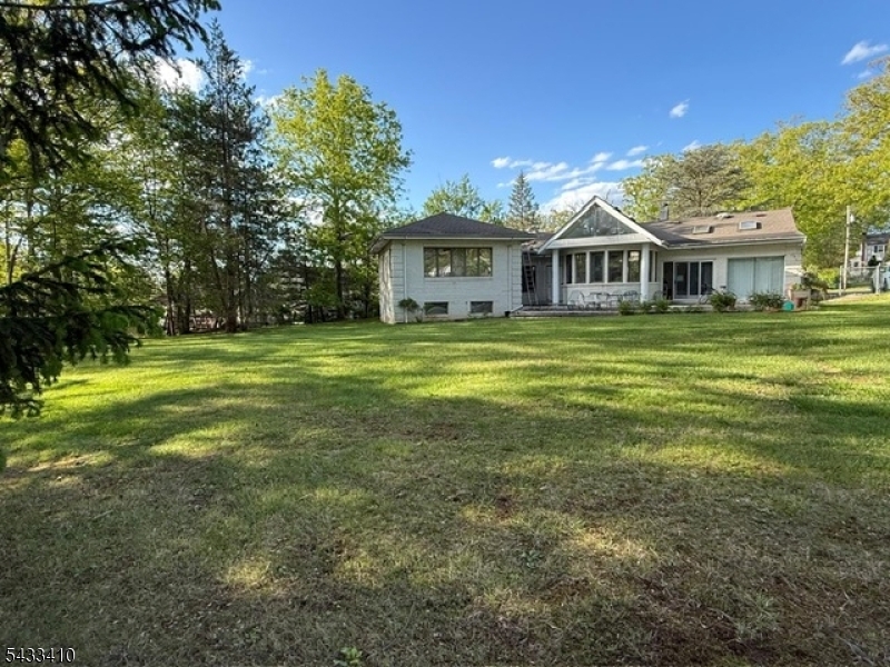 181 W Hobart Gap Rd