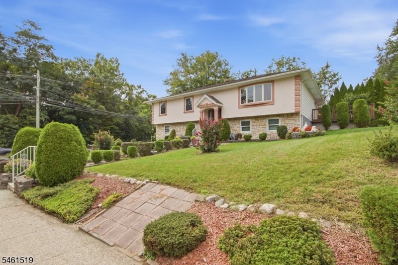 14 Leonard Rd