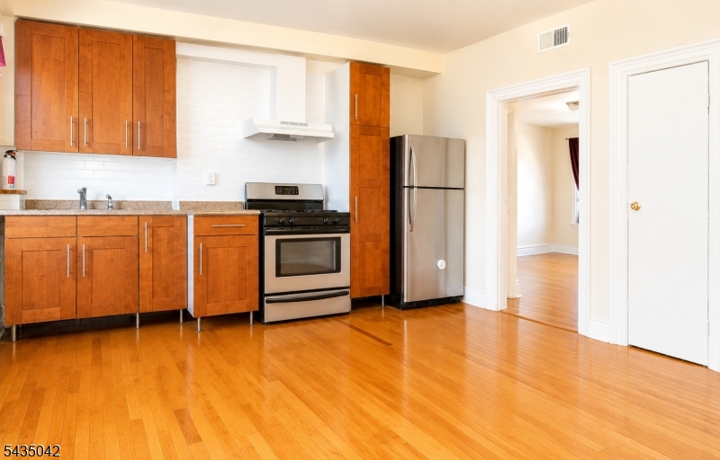 108 Bruen St 2